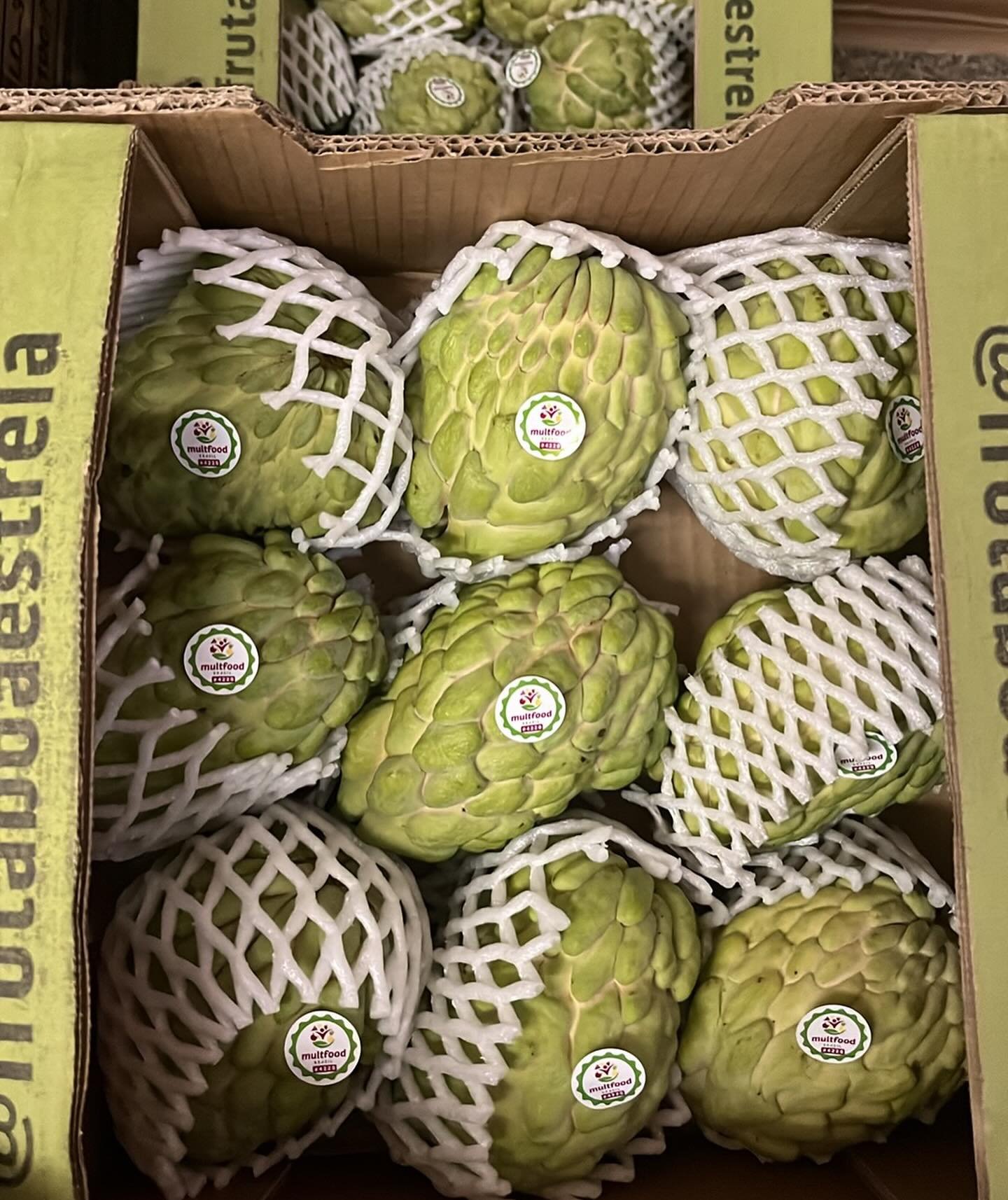 Tropical Fruit Boxes for Sale