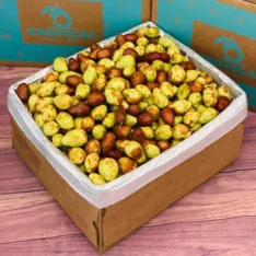 Fresh Jujube Fruit Box with ripe and sweet jujube fruits